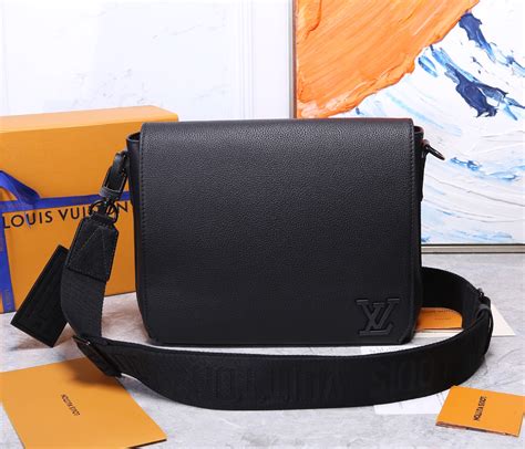 sac messenger lv|louis vuitton messenger lv aerogram.